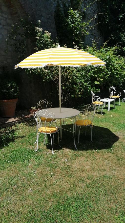 Residenza Le Peonie Apartment Todi Exterior photo